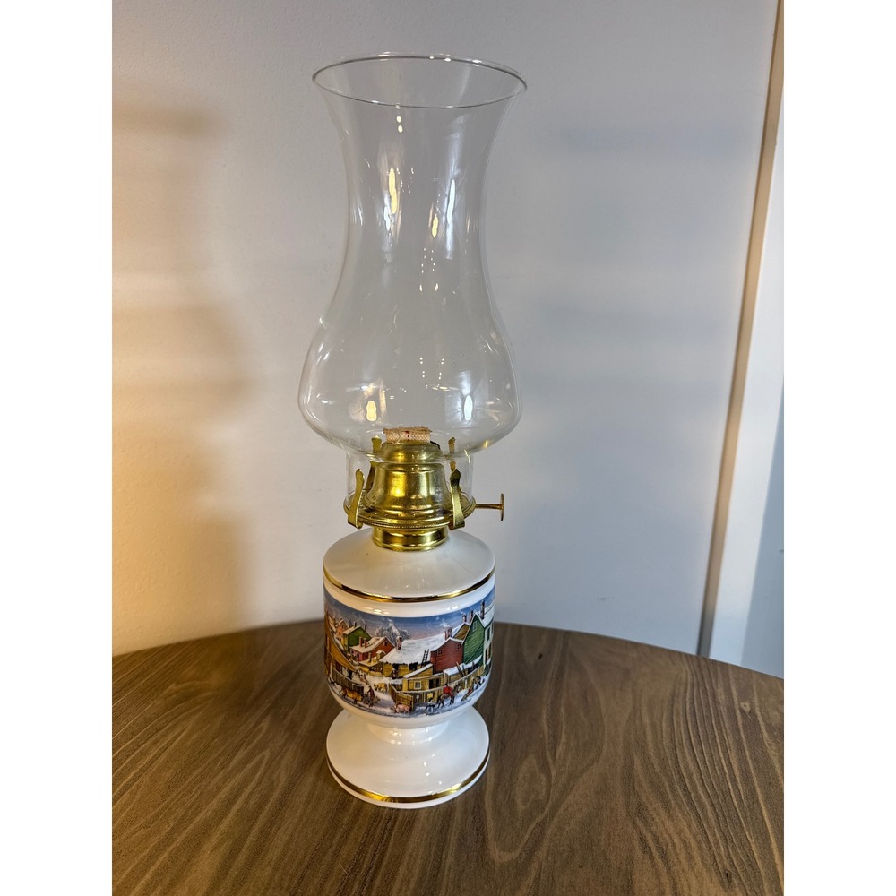 VTG 1984 Lamplight Farms Oil Lamp Quiet Village Porcelain Limited Edition 15.5in